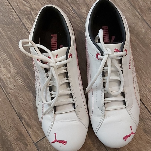 Puma shoes - Picture 2 of 4